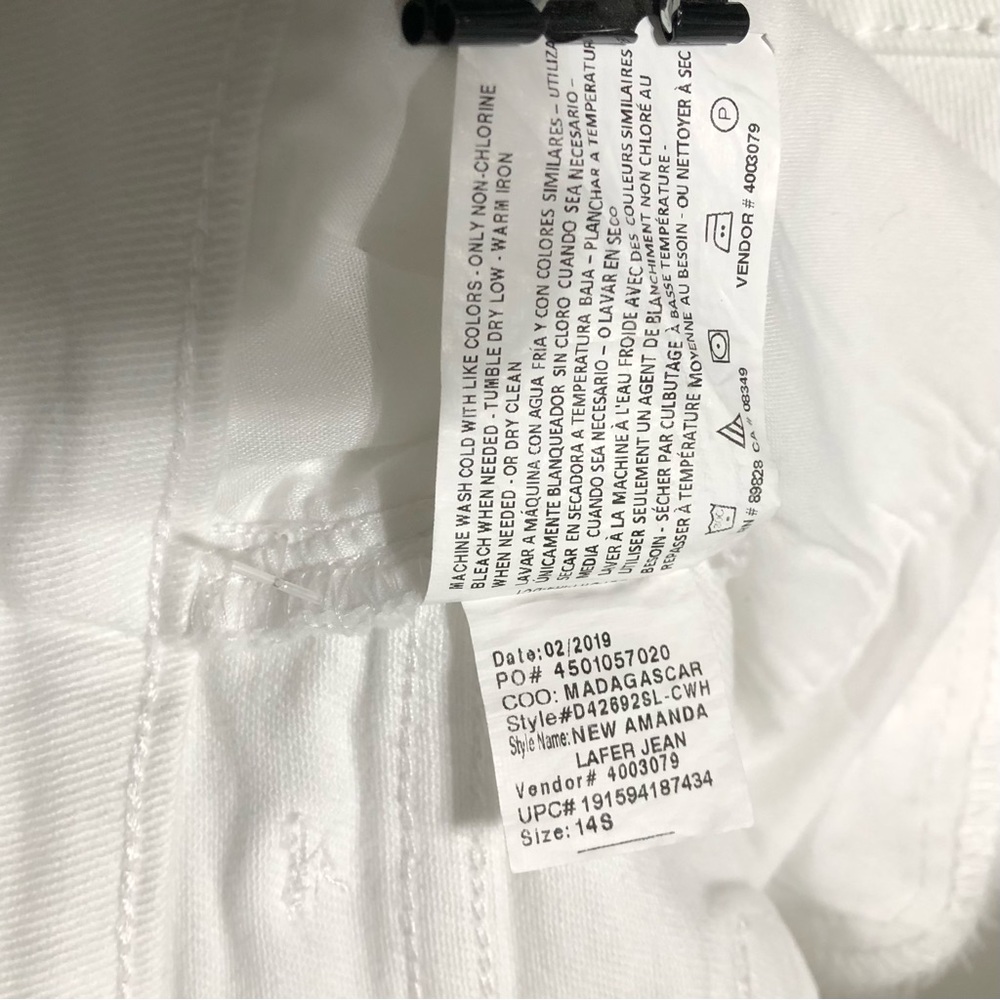 Gloria Vanderbilt Amanda White Straight Jeans Size 14 Short Classic Rise - Picture 6 of 8